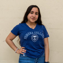 Load image into Gallery viewer, IM Boyfriend V T w/ Seal