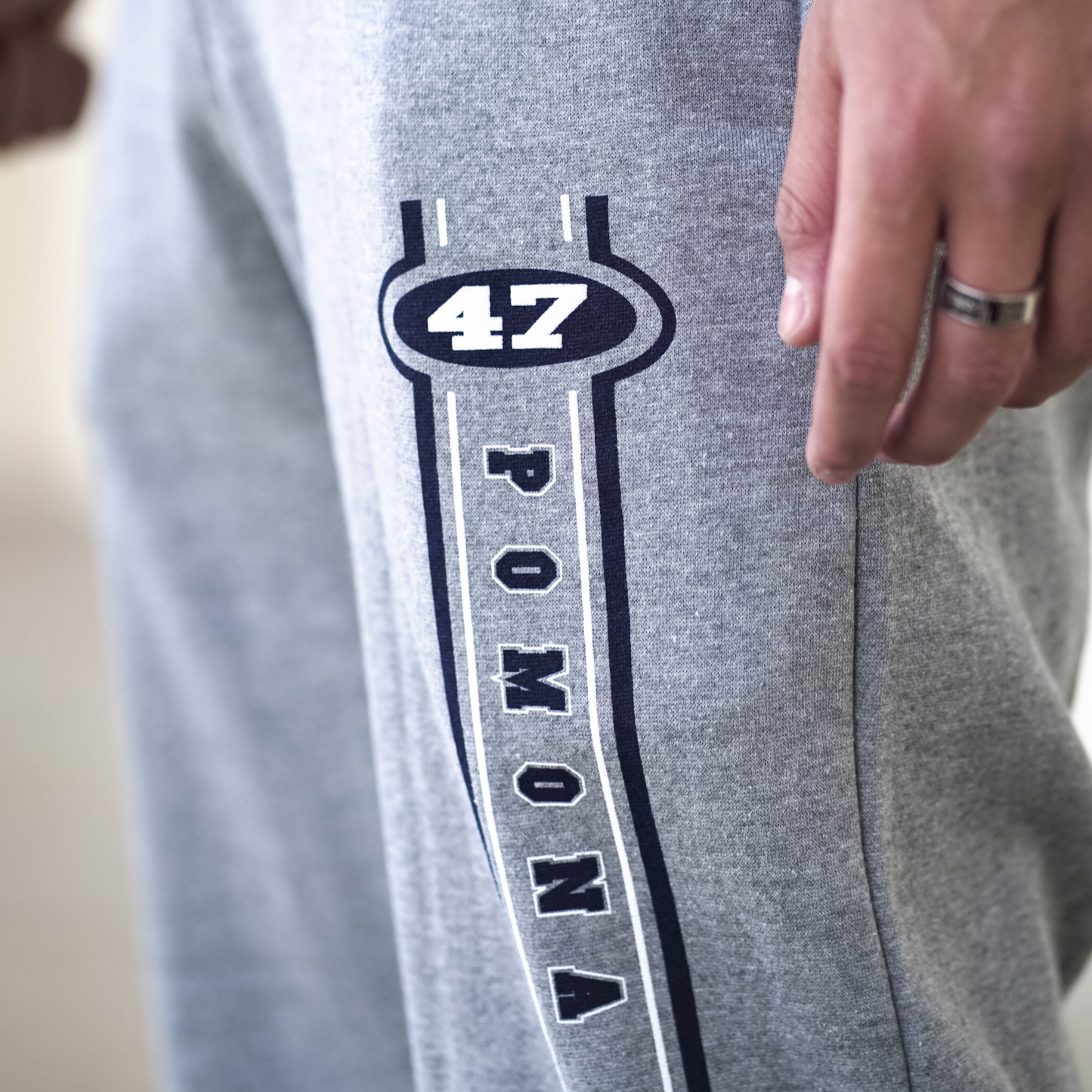 Leg Logo Sweatpants